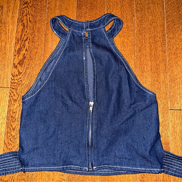 Denim halter crop top - Picture 2 of 5